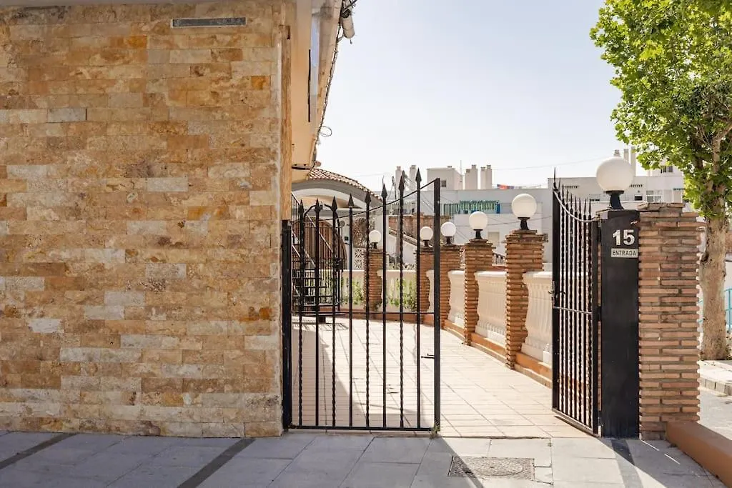 Apto En Carihuela توريمولينوس 0*,  إسبانيا