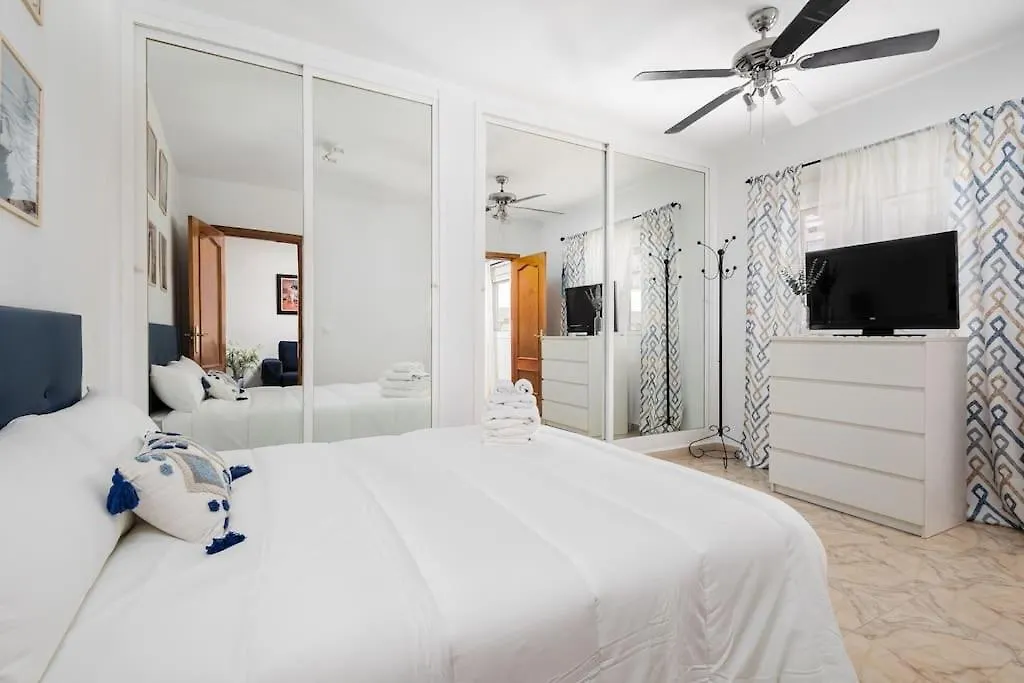 Apto En Carihuela Torremolinos Apartment 0*,